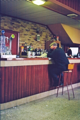 Óscar Roca —Camera Owner/Operator,DOP, Filmmaker.