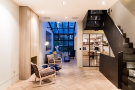 Óscar Roca —Camera Owner/Operator,DOP, Filmmaker.