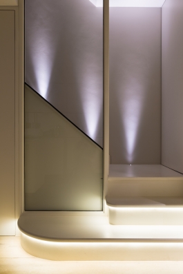 Óscar Roca —Camera Owner/Operator,DOP, Filmmaker.