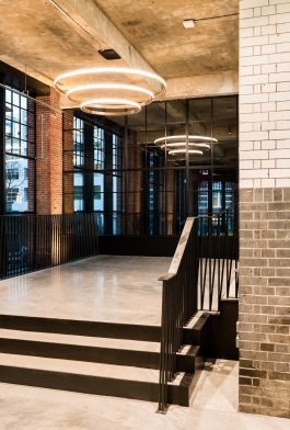 Óscar Roca —Camera Owner/Operator,DOP, Filmmaker.