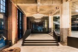 Óscar Roca —Camera Owner/Operator,DOP, Filmmaker.